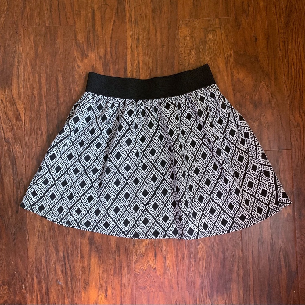 | Joe. B | Diamond Skirt